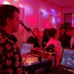 Olivier, un animateur DJ passionné et expérimenté