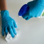 Astuce pour enlever les taches de javel